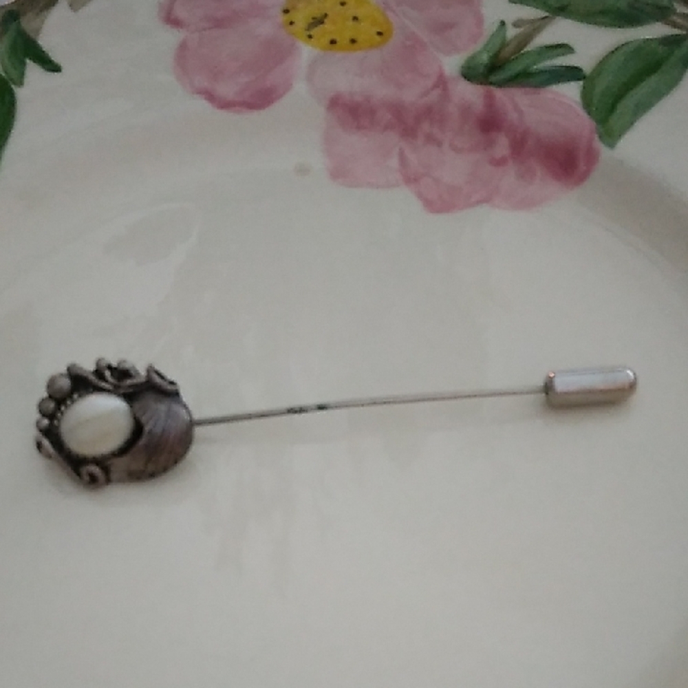 Silver and White Filigree Brooch with Pearl Accent